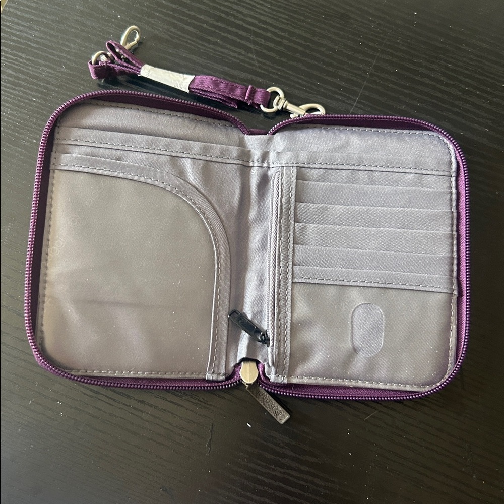 Biaggi Zip Around Wristlet Wallet - Picture 3 of 5